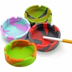BETTERLIFE 4PCS Ne Cassera Pas-Cendrier En Silicone Cigarettes Cendrier Coupe,Newness Cendrier De Table Moderne En Silicone Pour Utilisation Intérieure Ou Extérieure